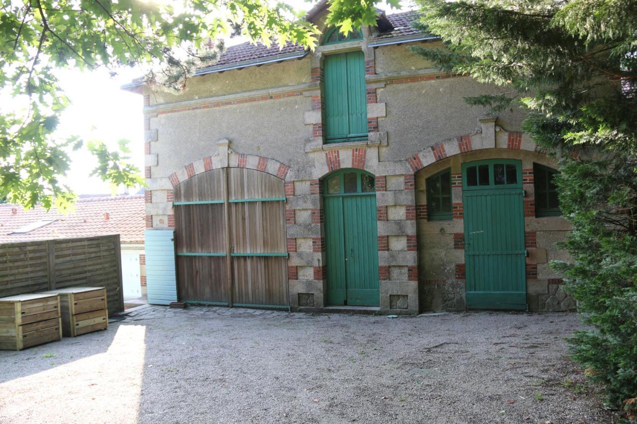 La Gaubretiere Le Chateau Des Tourelles En Vendee מראה חיצוני תמונה
