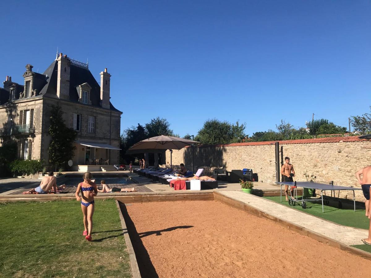 La Gaubretiere Le Chateau Des Tourelles En Vendee מראה חיצוני תמונה