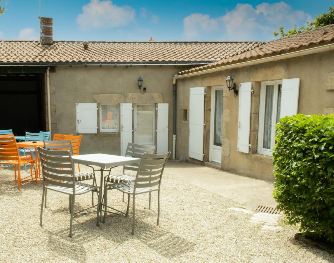 La Gaubretiere Le Chateau Des Tourelles En Vendee מראה חיצוני תמונה